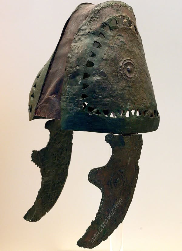 Bronze Mycenean Helmet.jpg