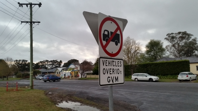 Multiquip Transport ignore road rules